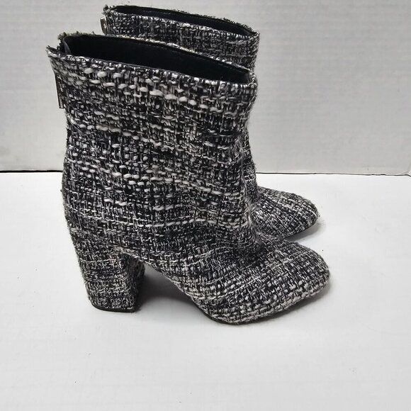 Jessica Simpson Black and White Tweed Fabric Ankle Booties size 7 - Picture 2 of 9